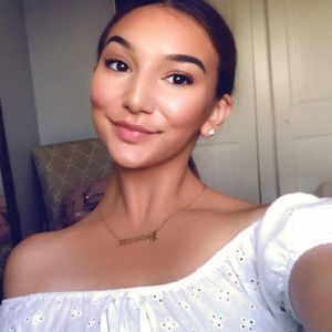 Meet your Posher, Paris